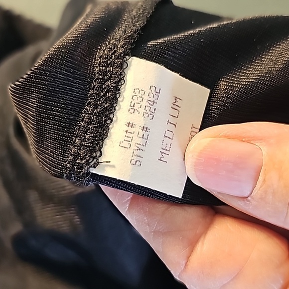 Tru Supply velvet pant suit vintage. Black w/ purple floral small. - Picture 6 of 13